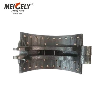 उच्च गुणवत्ता वाले युटोंग बस पार्ट्स रियर ब्रेक शू असेंबली ब्रेक पैड के साथ
