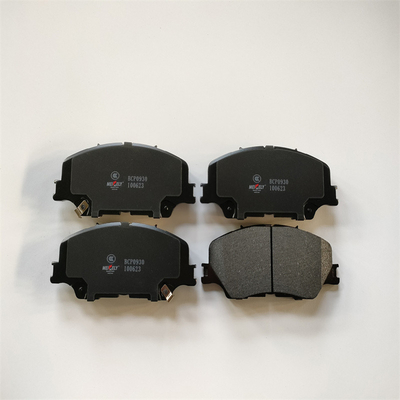 D1677-8906 Isuzu D-MAX के लिए फ्रंट प्रीमियम सिरेमिक ब्रेक पैड BCP0930