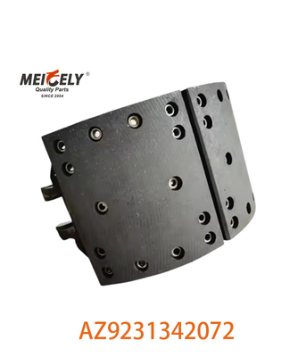 उच्च प्रदर्शन AZ9231342072 SINOTRUK HOWO के लिए अर्ध धातु ब्रेक जूता विधानसभा