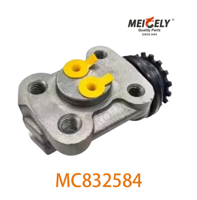 मूल MC832584 ब्रेक व्हील सिलेंडर MC832588 MITSUBISHI FUSO के लिए फिट