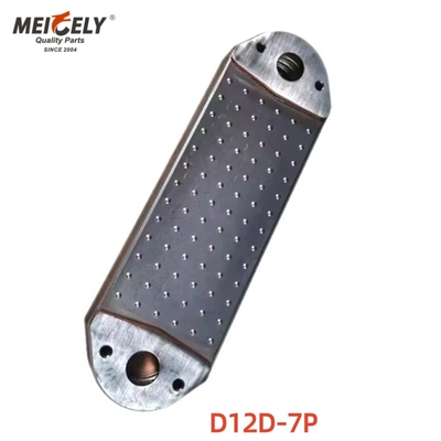 उच्च गुणवत्ता वाले उत्खनन भागों इंजन तेल कूलर D12D-7P 20700516 20712461 20745961 1675774